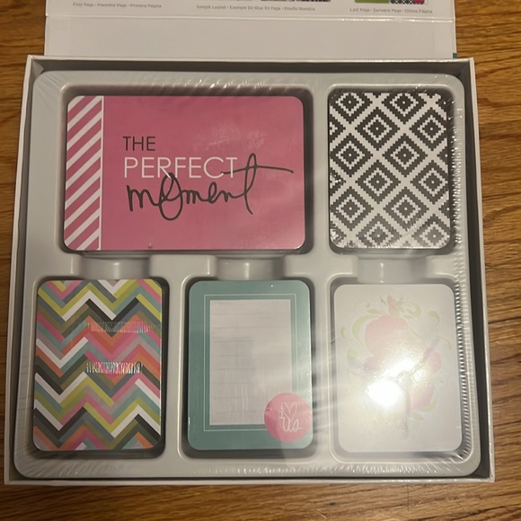 Becky Higgins Project Life Core Kit - Favorite Things Edition 616 Cards - Picture 3 of 4